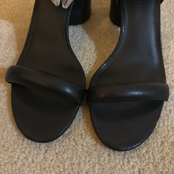 NWOT Rebecca Minkoff Malina black leather ankle strap sandal with clasp size 9.5 - Picture 8 of 8